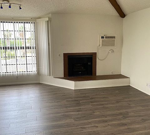2nd image of 10307 Mount Gleason Ave #304