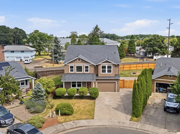 827 Millstream Pl NE, Albany, OR 97322