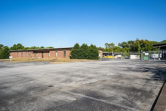 1st image of 7339 Lee Hwy