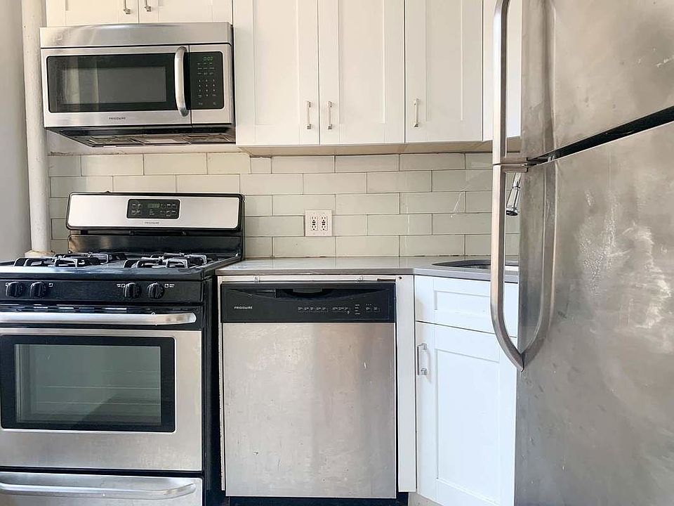 1st image of 25-21 31st Ave #B45