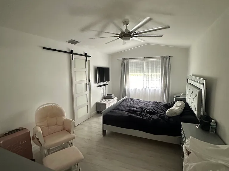 8811 W Sunrise Blvd — Photo 15