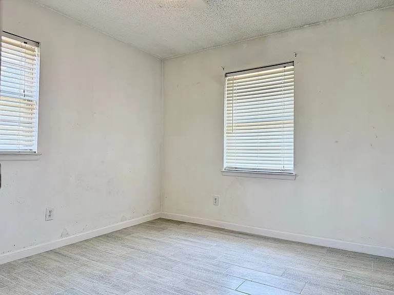 3304 Neely Ave — Photo 14