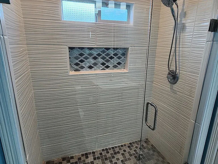 205 W Rutherford Ave #4 — Photo 9