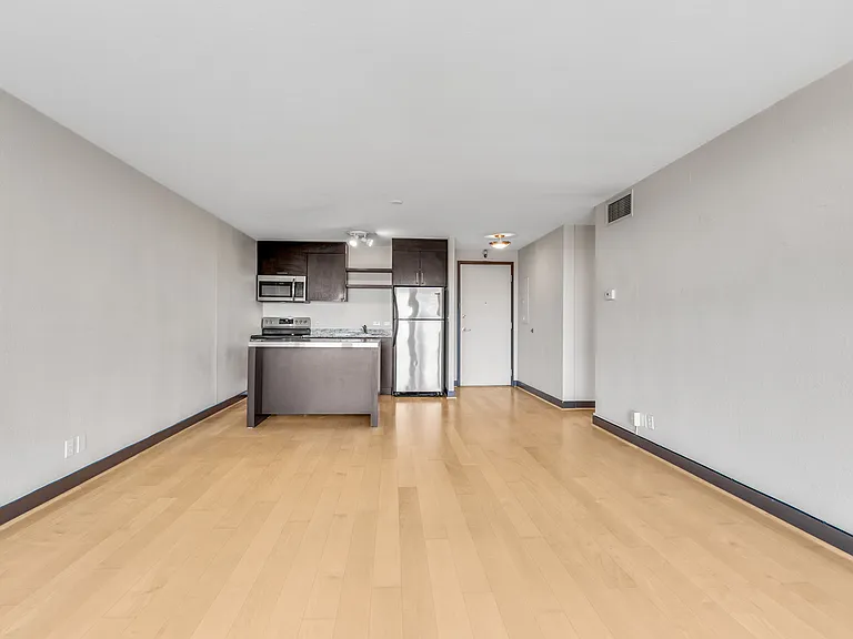255 SW Harrison St #21G — Photo 7