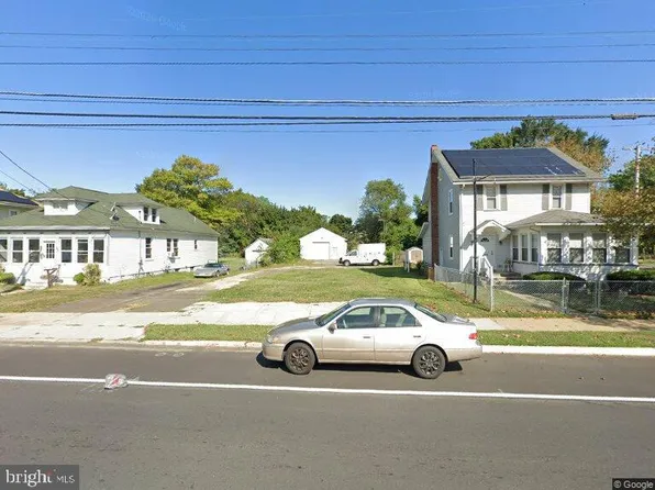 405 W Broad St, Paulsboro, NJ 08066