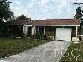 Home for Sale in Cape Coral, Florida $34,000