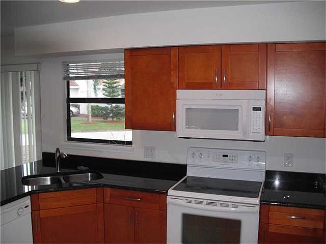 2nd image of 1388 NW 13th Ct