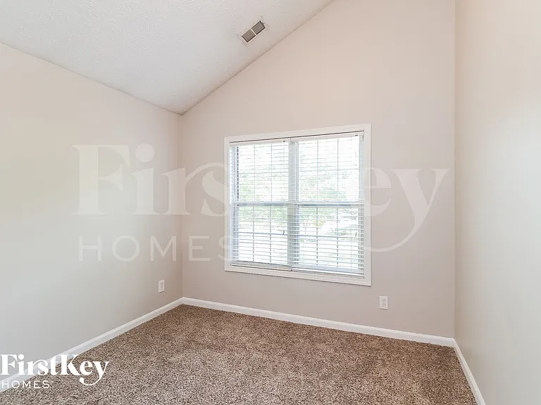 115 Weatherstone Dr — Photo 12