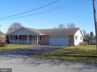 85 Buckthorn Dr, Carlisle, PA 17015