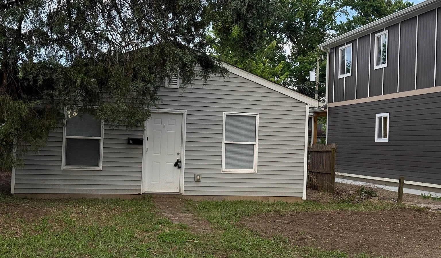 29 South Bradley Avenue — Photo 1