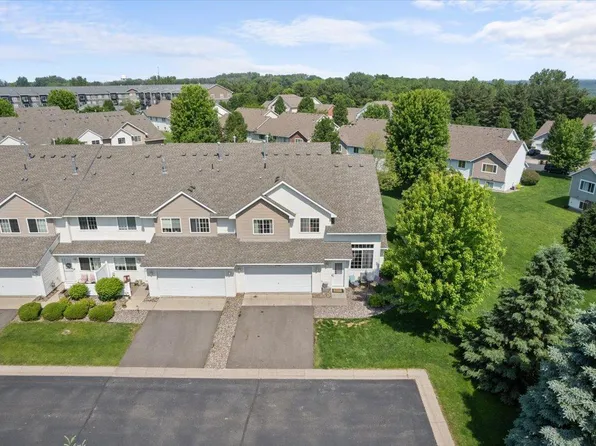 2489 Yellowstone Dr, Hastings, MN 55033