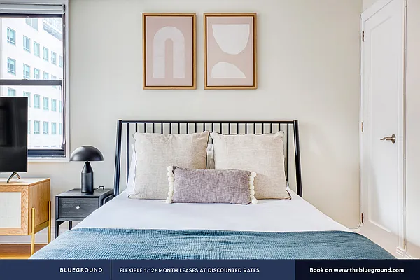 Rented by The Blueground | media 30