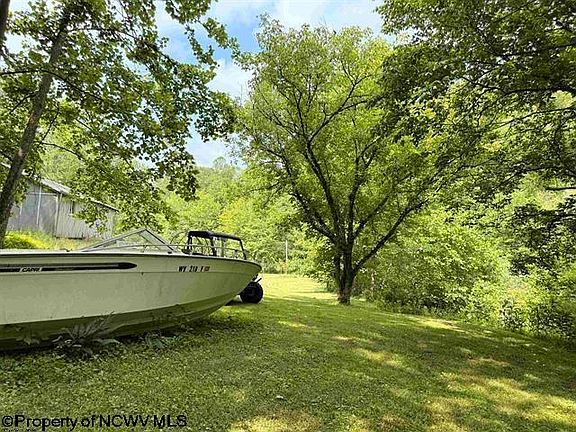 2nd image of 8557 Copley Rd