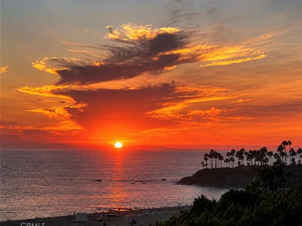 594 Cliff Dr, Laguna Beach, CA 92651