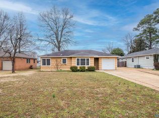 1417 10th Ave SE, Decatur, AL 35601