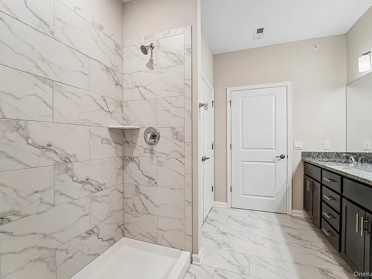 420 Tower Ridge Cir — Photo 8