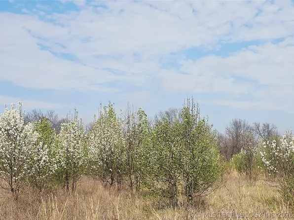 1 E 500th Rd, Claremore, OK 74019