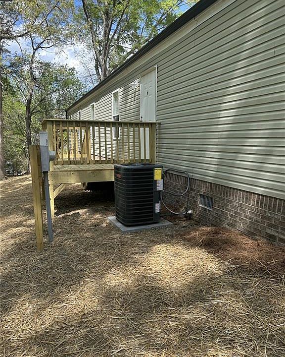 1st image of 4253 Fairwood Dr