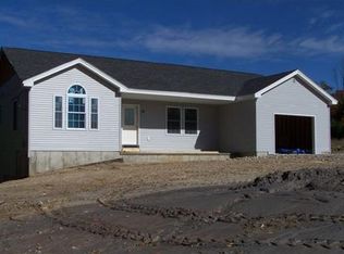 4 Orchard Ln, Limington, ME 04049