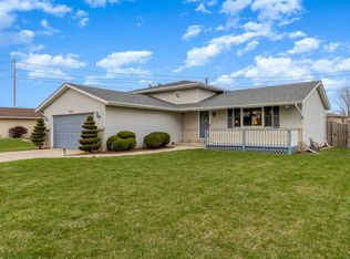 8327 Edison St, Crown Point, IN 46307