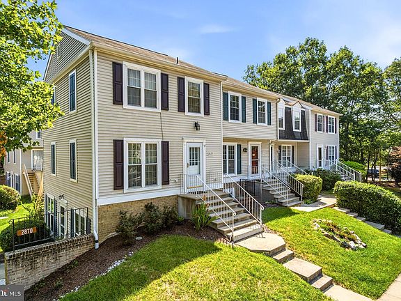 3rd image of 2874 Madeira Ct