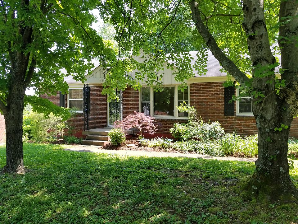 2712 Shadow Lane