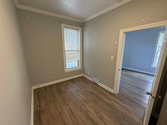 5th image of 3555 N Ashland Ave #2B