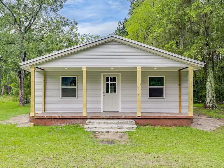 515 Samuel Smalls Sr Ave — Photo 2