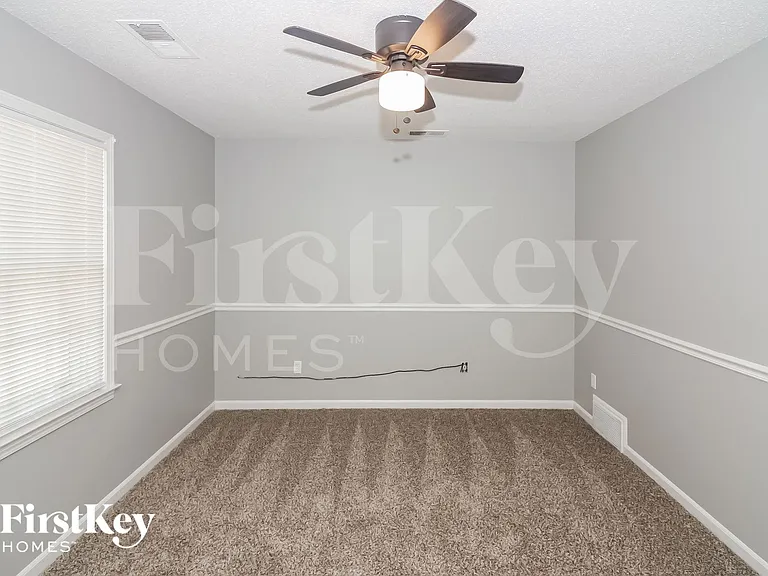 3066 Circle Gate Dr — Photo 9