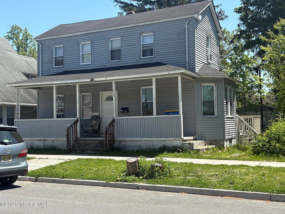 2nd image of 216-218 London Avenue