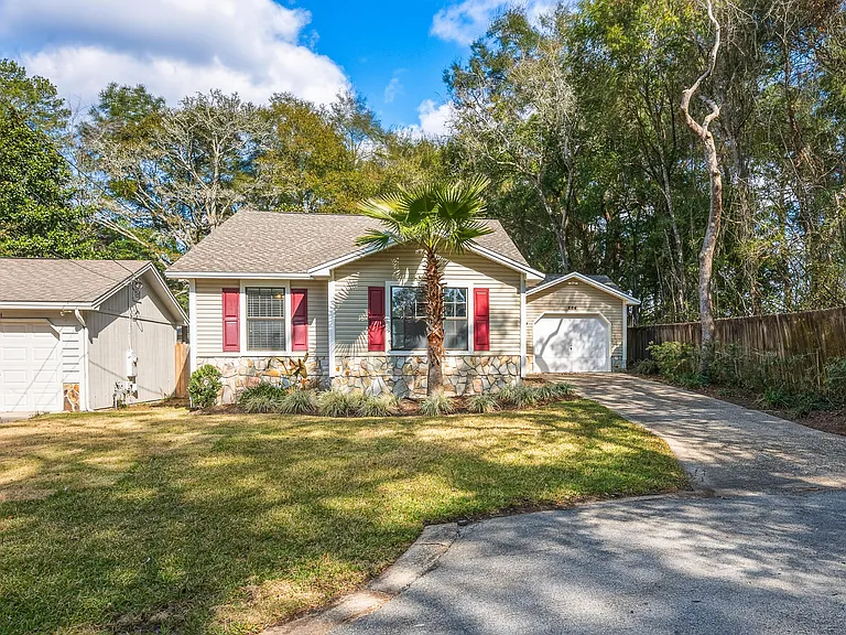206 Esmond Ct — Photo 8