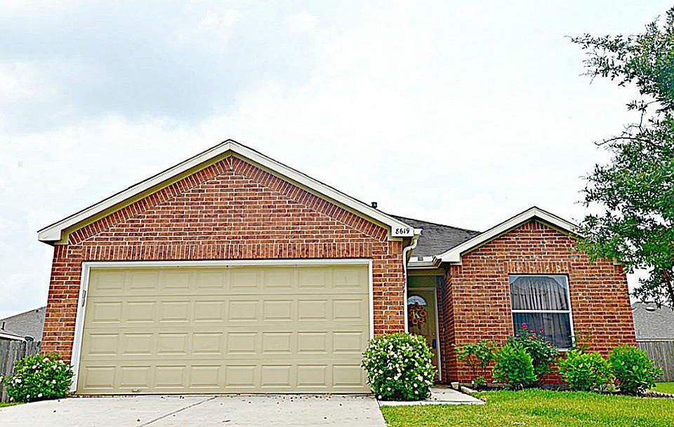 1st image of 8619 Sunset Pond Dr