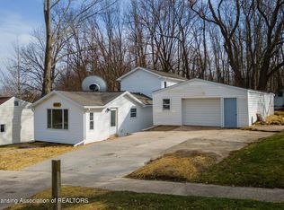 407 Meeker St, Leslie, MI