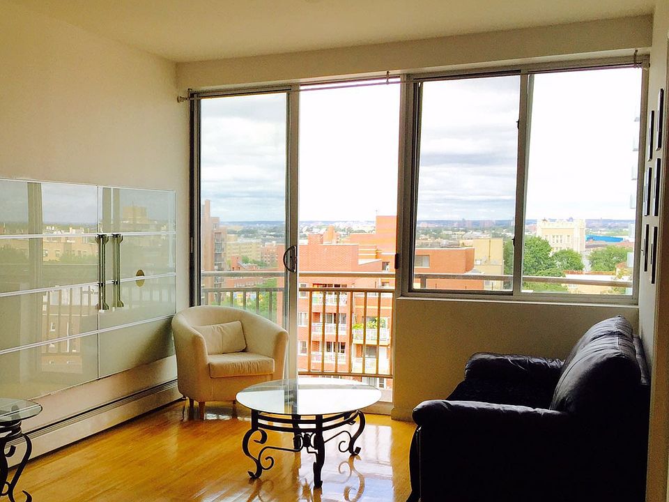 1st image of 14228 38th Ave APT 7B