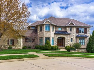 5606 Saddle Ridge Dr, Columbia, MO 65203