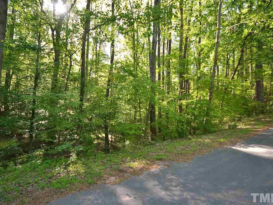 2nd image of 10824 Leslie Dr