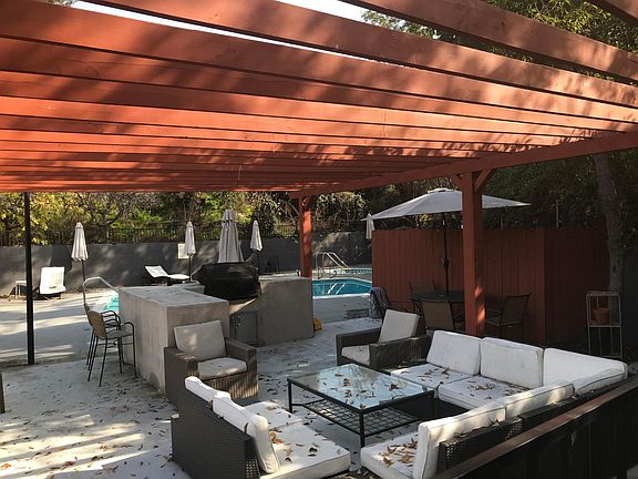 5th image of 4121 Eagle Rock Blvd #203