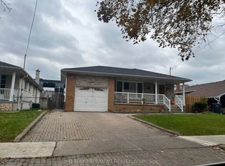 7276 Dellaport Dr, Mississauga, ON L4T 2Y3