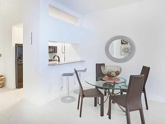 3rd image of 200 E 32nd St APT 11C