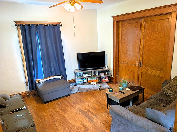 3rd image of 502 S 8th St