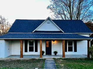 343 Linneys Mountain Rd, Taylorsville, NC 28681