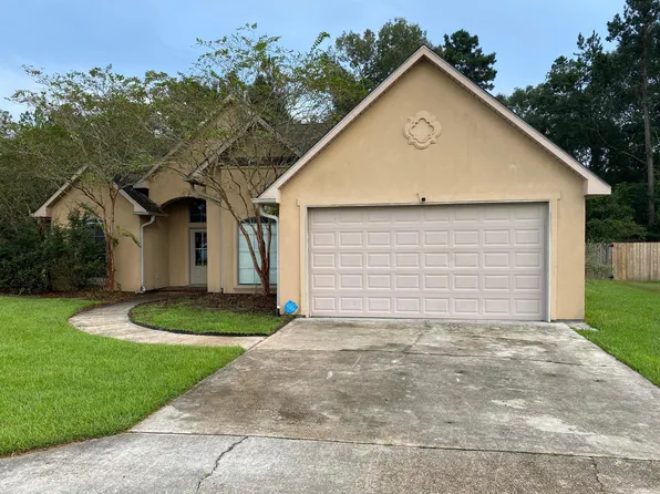 38580 Red Bud Ln, Denham Springs, LA 70706