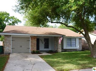 3408 Flamingo Dr, Victoria, TX 77901