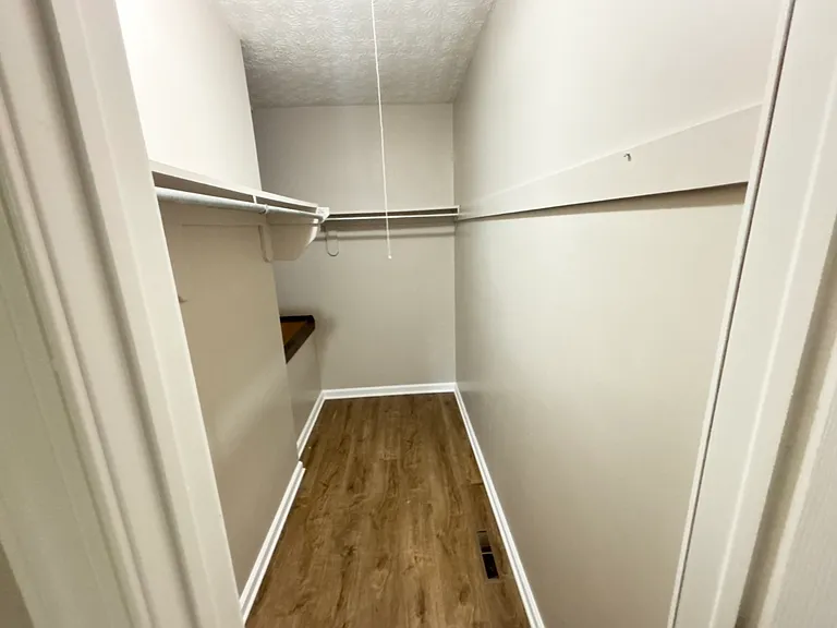 387 Huber Village Blvd #387 — Photo 9