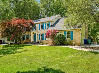 6621 Belle Chase Ct, Gaithersburg, MD 20882