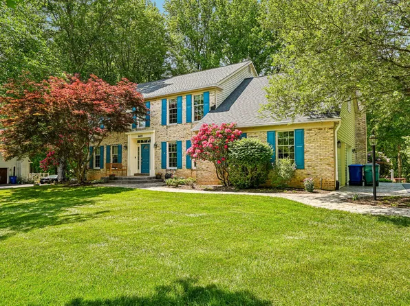 6621 Belle Chase Ct, Gaithersburg, MD 20882