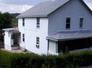 71 Orchard Ave, Morgan, PA