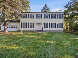 63 Carter Road, New Hampton, NY 10958