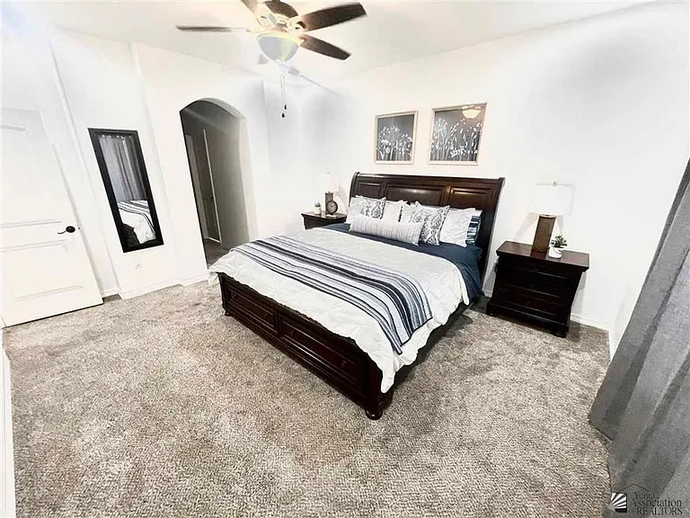 12608 E 48th Dr — Photo 13