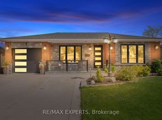 7 Goodwood Rd, Brampton, ON L6S 1C4